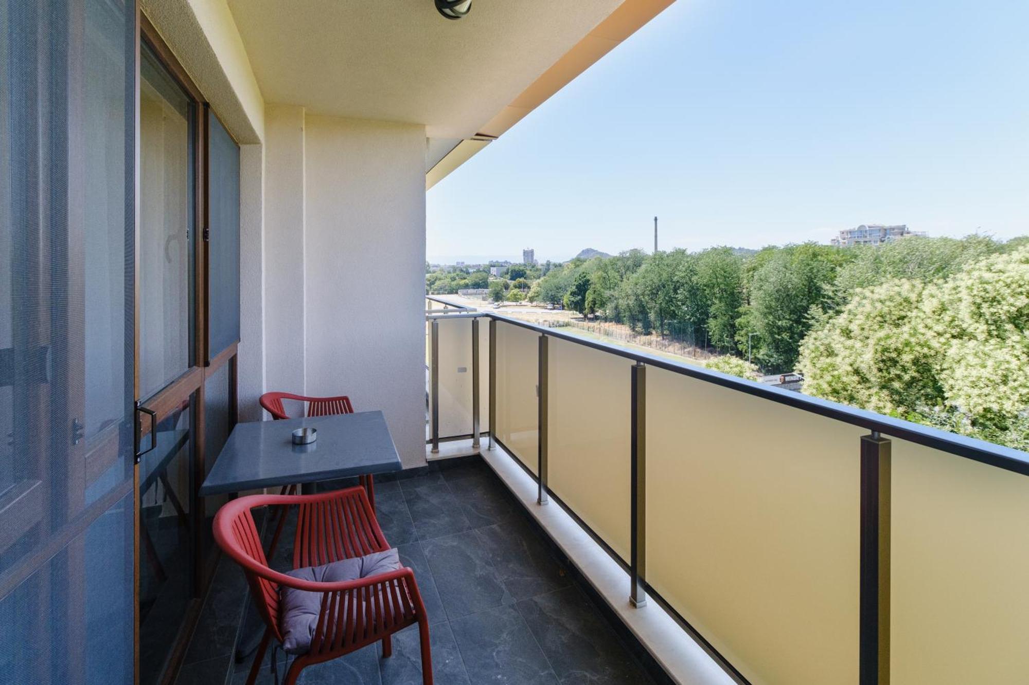 Lauta Forest 1-Bedroom Apartment Plovdiv Eksteriør billede